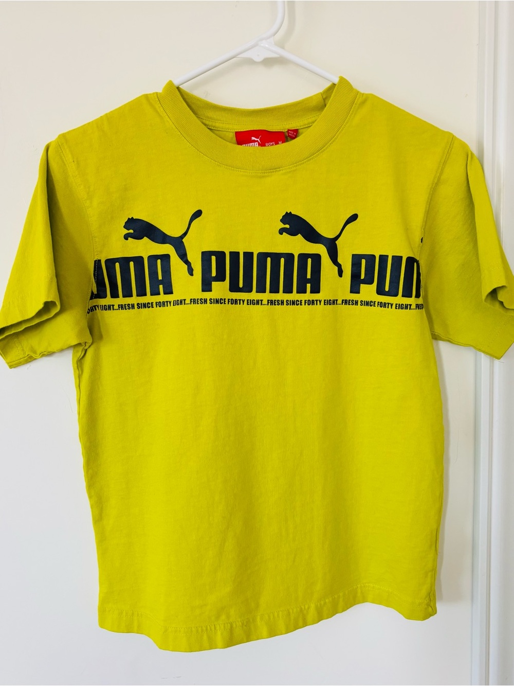 NWOT Boys Puma Graphic Logo Tee